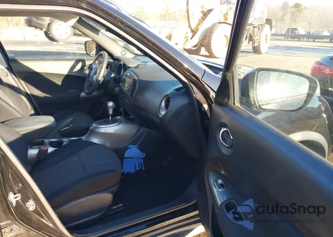 2015 Nissan Juke S из США, поврежденный, VIN JN8AF5MR5FT506234